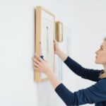 Comment bien accrocher une œuvre d'art chez soi